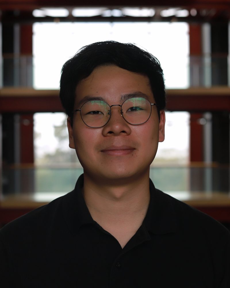 Headshot of Samuel Loo